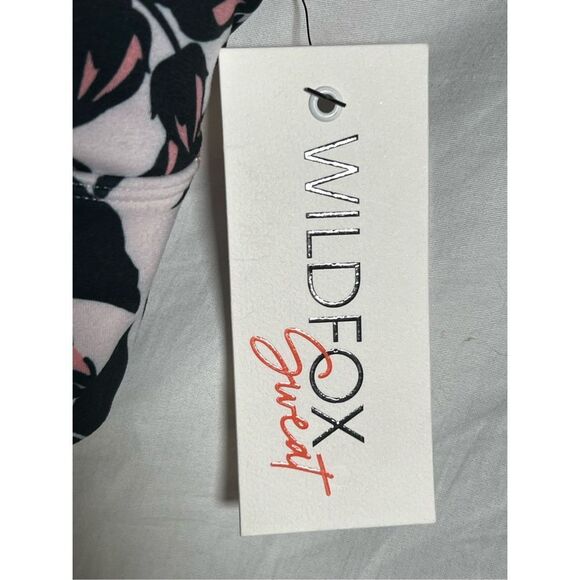 NWT Wildfox Sweat Women's Stretch Criss Cross Rose Floral Print Sports B… - Picture 3 of 7
